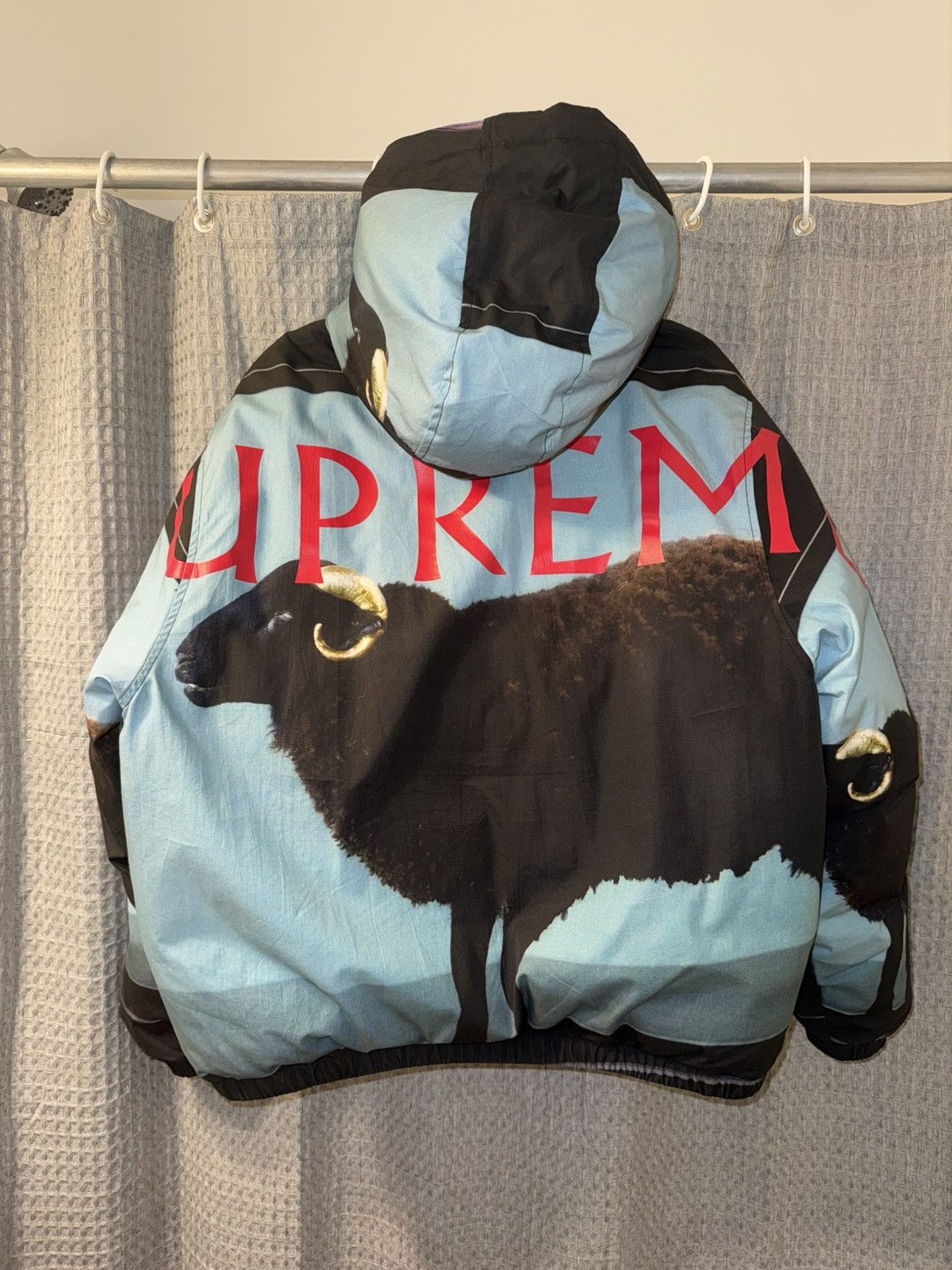 Supreme Damien Hirst Down Puffer Jacket Size US M / EU 48-50 / 2 - 4 Thumbnail