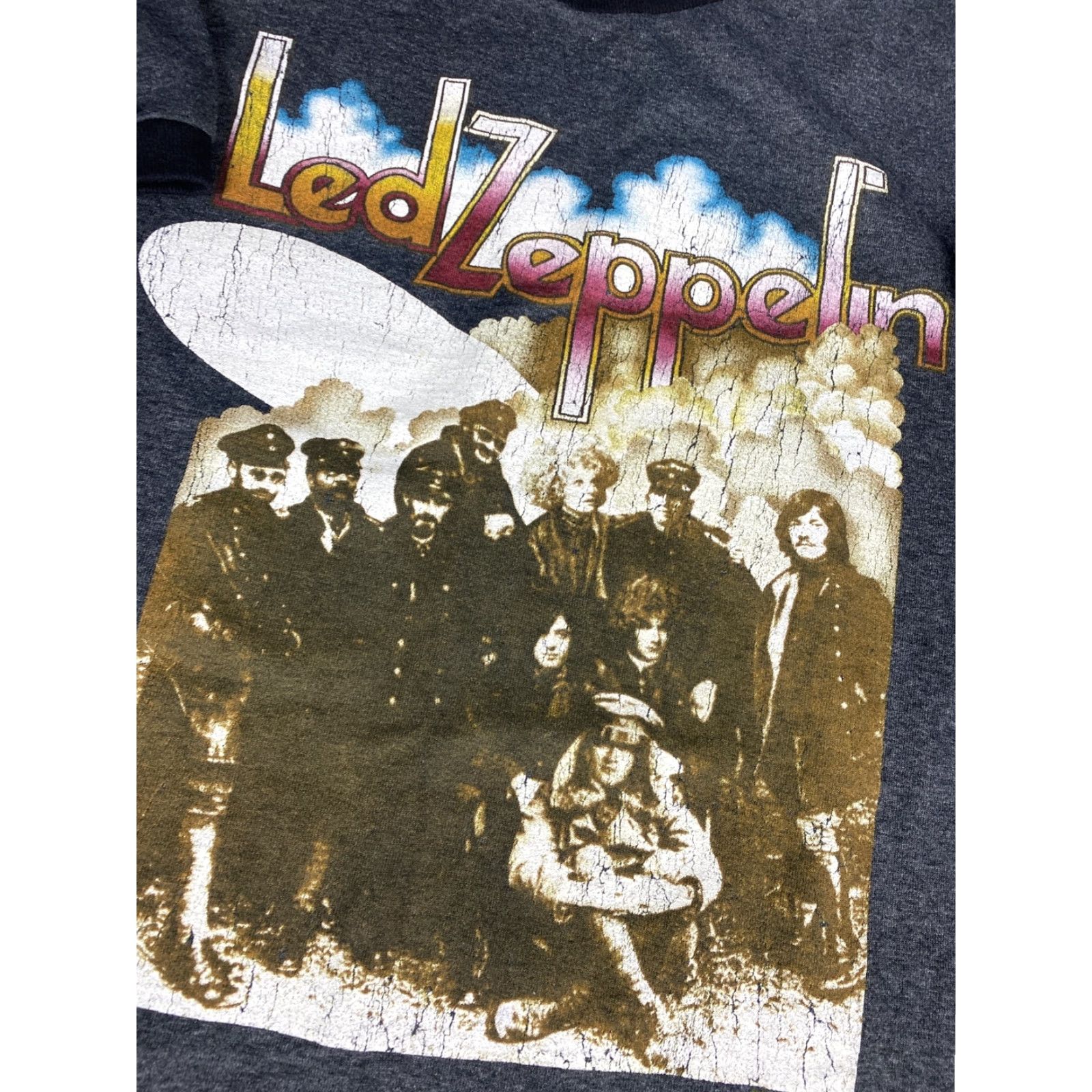Vintage VINTAGE Led Zeppelin II Bayside T-Shirt Men S Small Gray Cotton Logo Short Sleeve Crew Neck Music Shirt USA Size US S / EU 44-46 / 1 - 2 Thumbnail