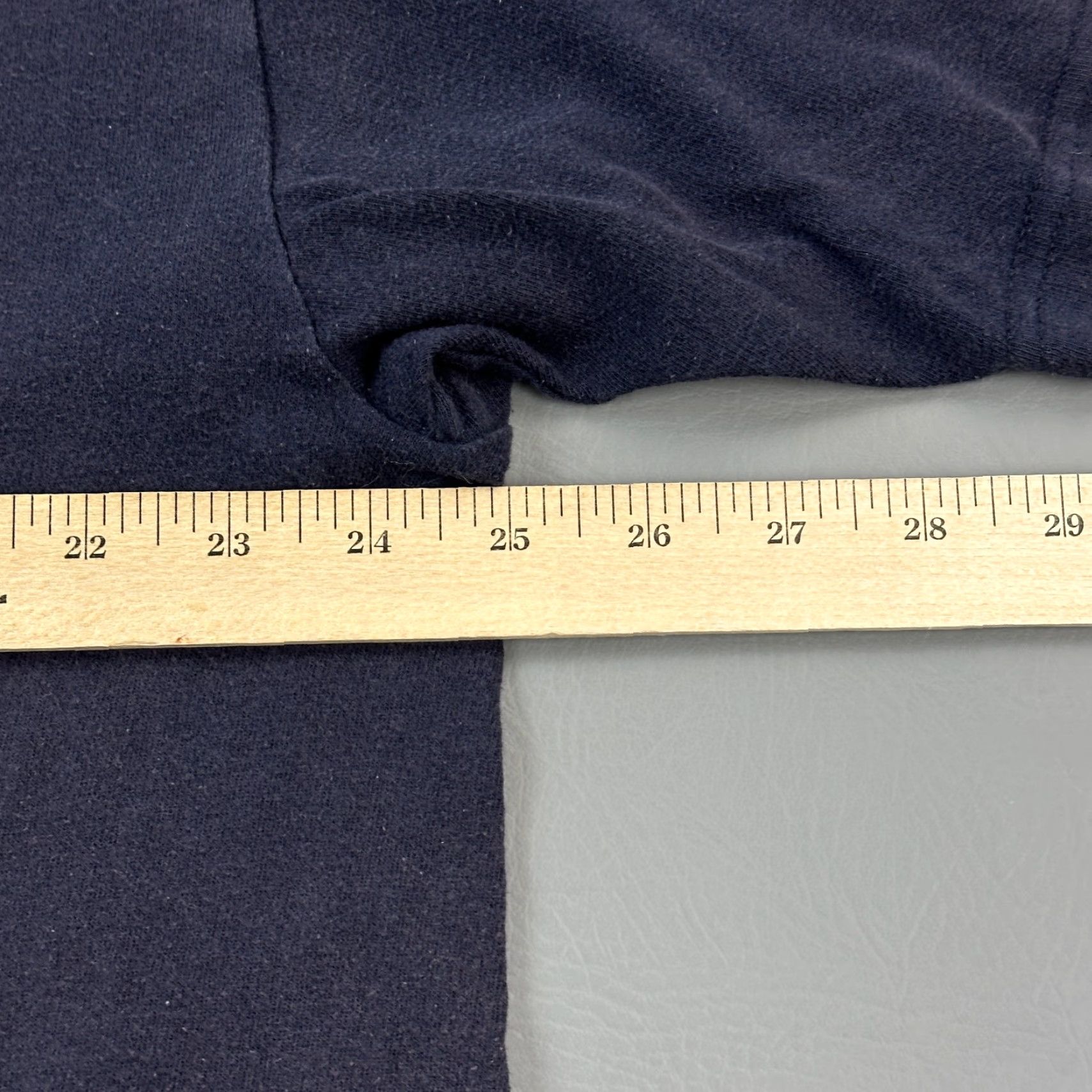 Vintage VINTAGE Duck Head Shirt Mens XL Navy Faded Pocket Tee USA 90s Mens XL Navy Pocket Tee Duck Head Shirt 90s USA Made Vintage Shirt Size US XL / EU 56 / 4 - 7 Thumbnail