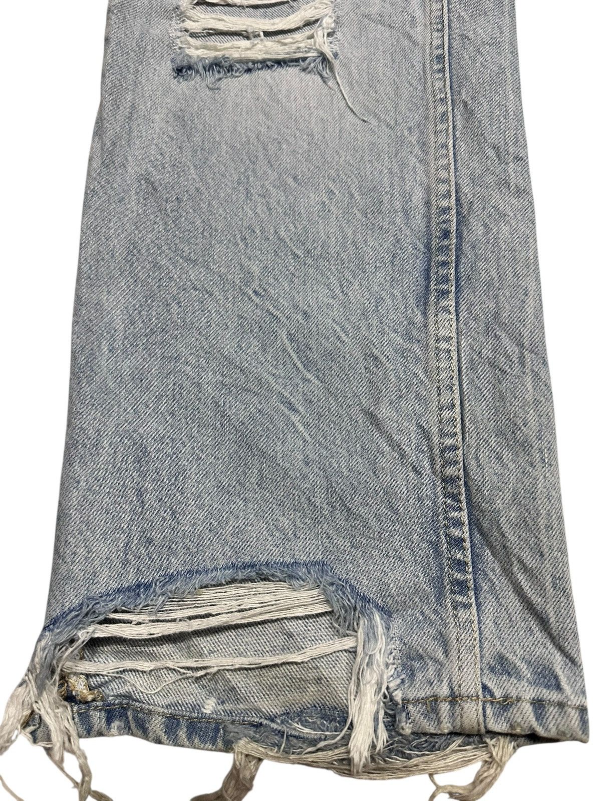 Bershka Bershka Denim Vintage 90's Distressed Ripped Baggy and Faded Size US 29 - 10 Thumbnail