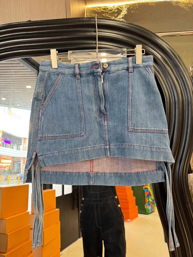 Loewe LOEWE Denim Skirt for Young Ladies Size 25" / US 0 / IT 36 - 1 Thumbnail