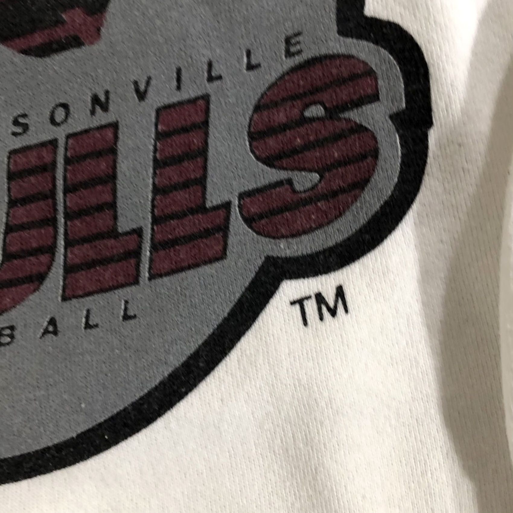 Vintage VINTAGE Signal Jacksonville Bulls USF Football Crewneck Sweatshirt XL White 50/50 Cotton Polyester 1983 90s Sports Mens Size US XL / EU 56 / 4 - 3 Thumbnail