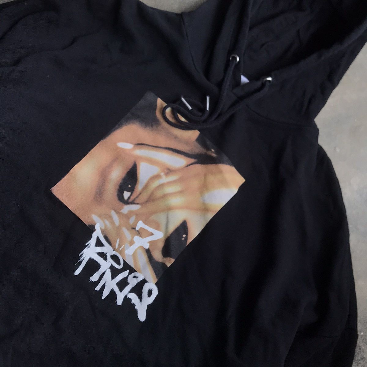 Hoodie H&M x Ariana Grande