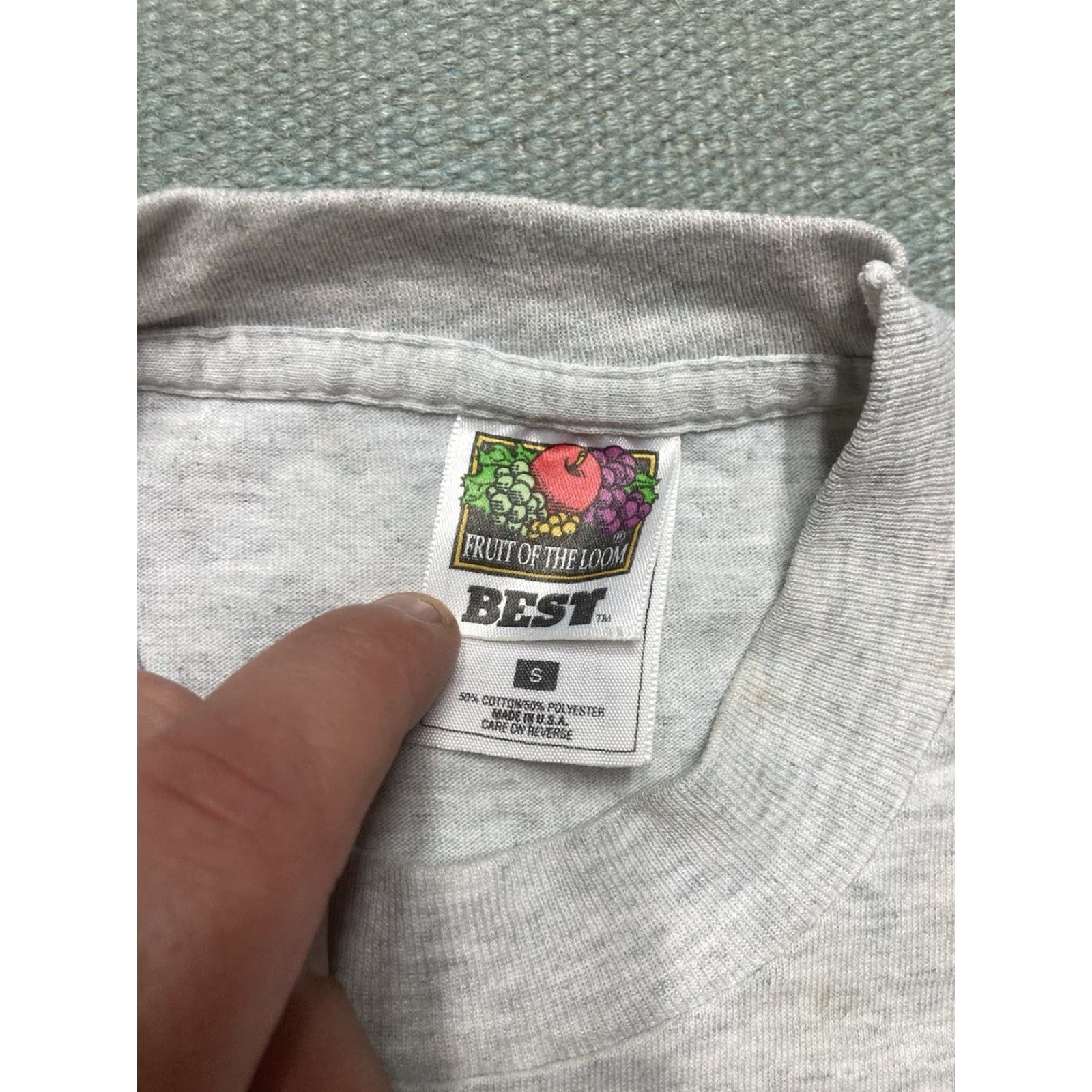 Vintage VINTAGE 90s graphic T-Shirt Hillsdale gymnastics Michigan single stitch Small Mens Gray Size US S / EU 44-46 / 1 - 6 Thumbnail