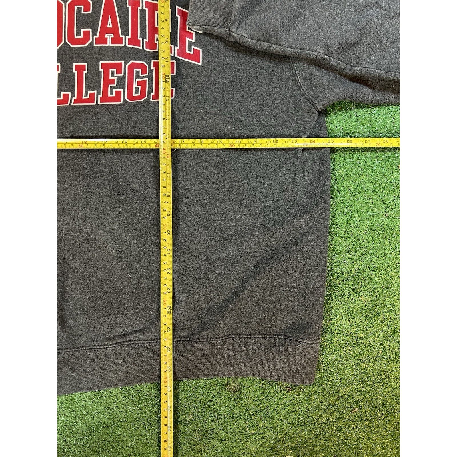 Champion Champion Trocaire College Gray Pullover Sweatshirt Men’s XL Size US XL / EU 56 / 4 - 4 Thumbnail