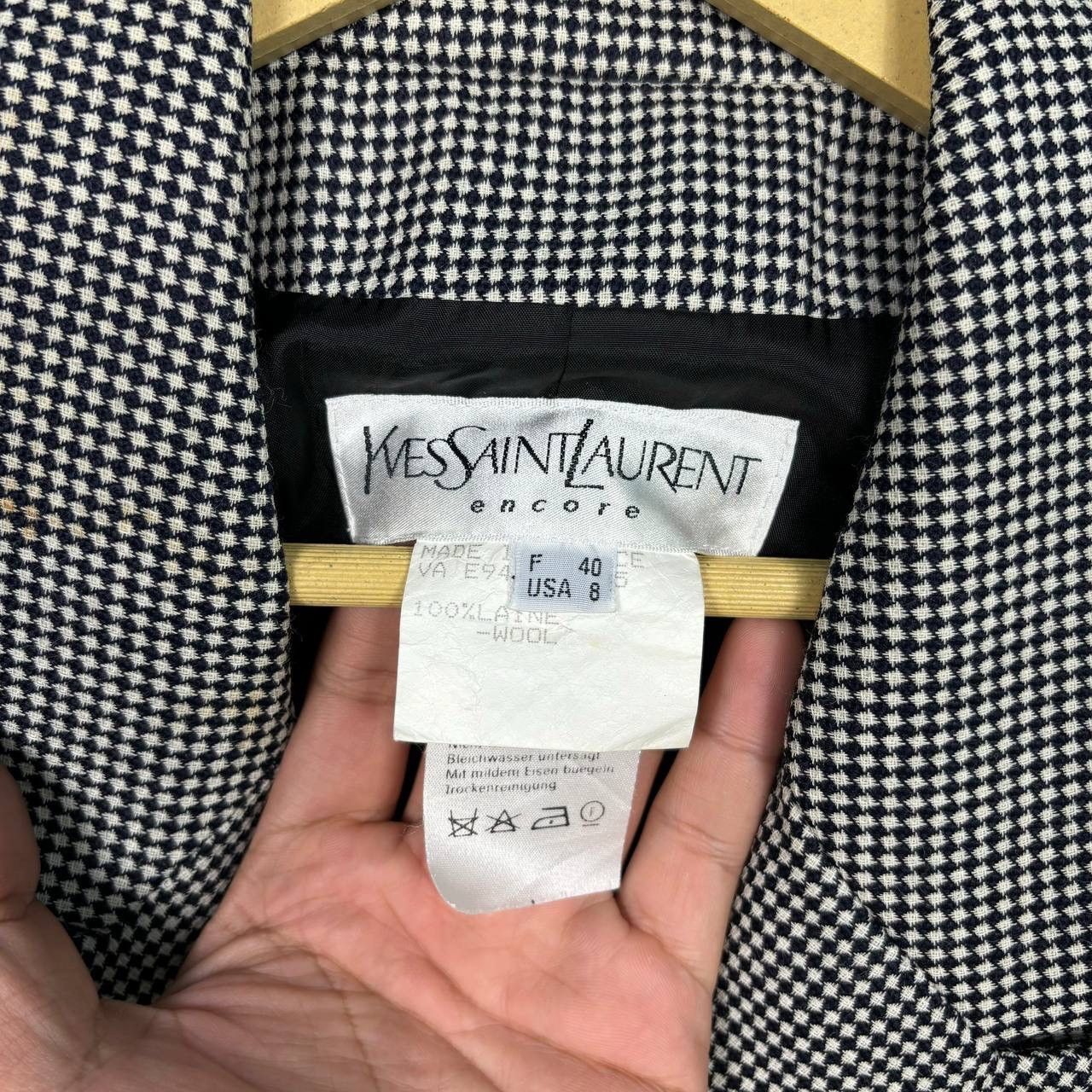 Yves Saint Laurent Yves Saint Laurent Encore Double Breasted Blazer Jacket Size M / US 6-8 / IT 42-44 - 4 Thumbnail