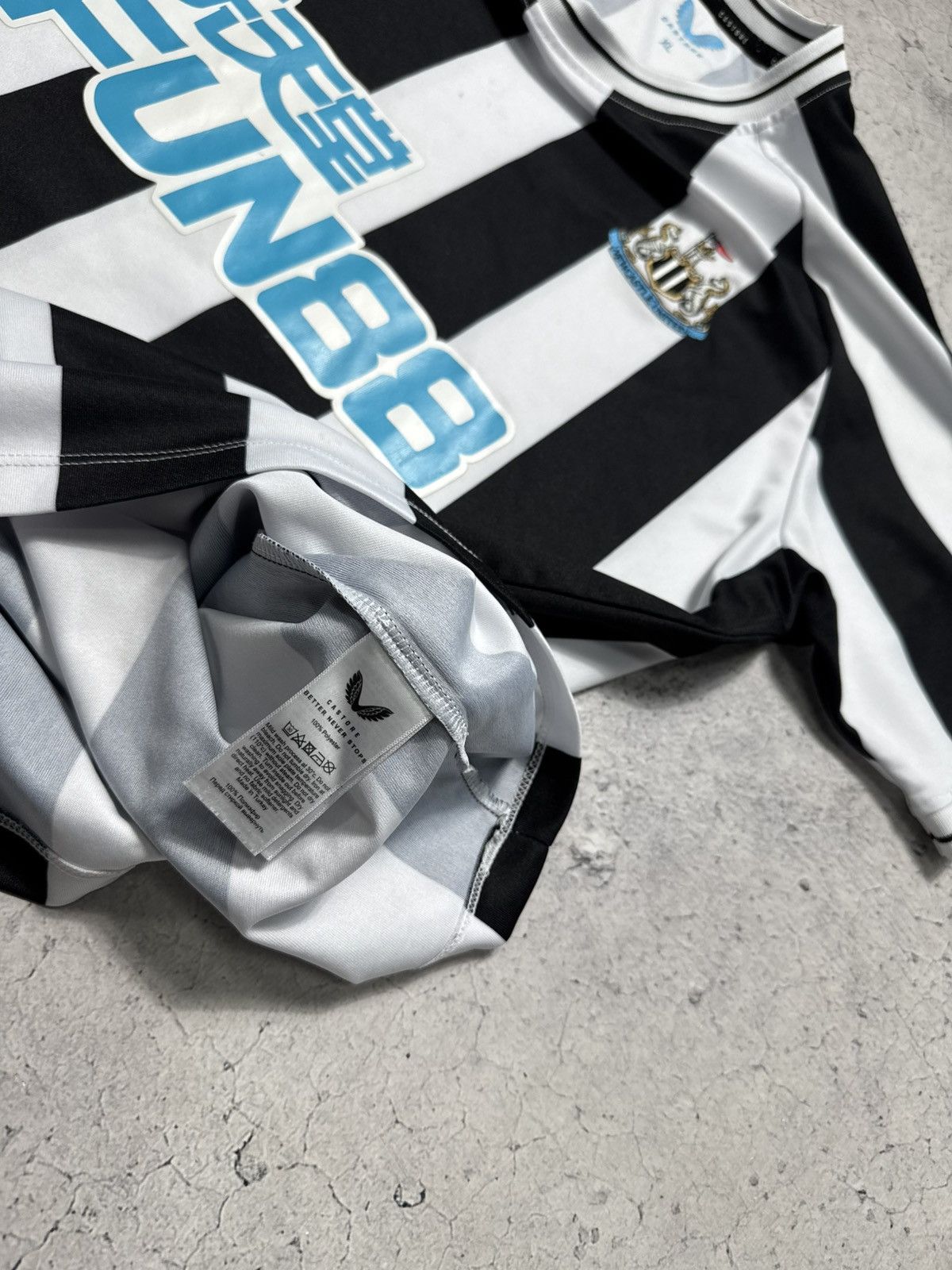 Other Castore FC Newcastle United Soccer Jersey 2022/2023 Away Size US XL / EU 56 / 4 - 9 Thumbnail