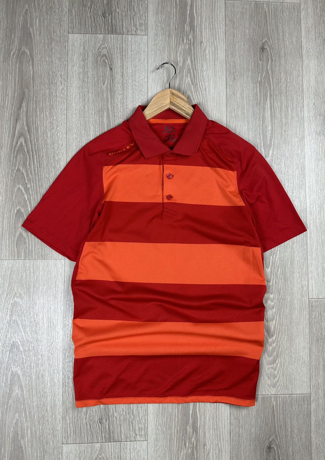 Oakley Vintage Oakley Polos Shirt Size M Size US M / EU 48-50 / 2 - 1 Thumbnail