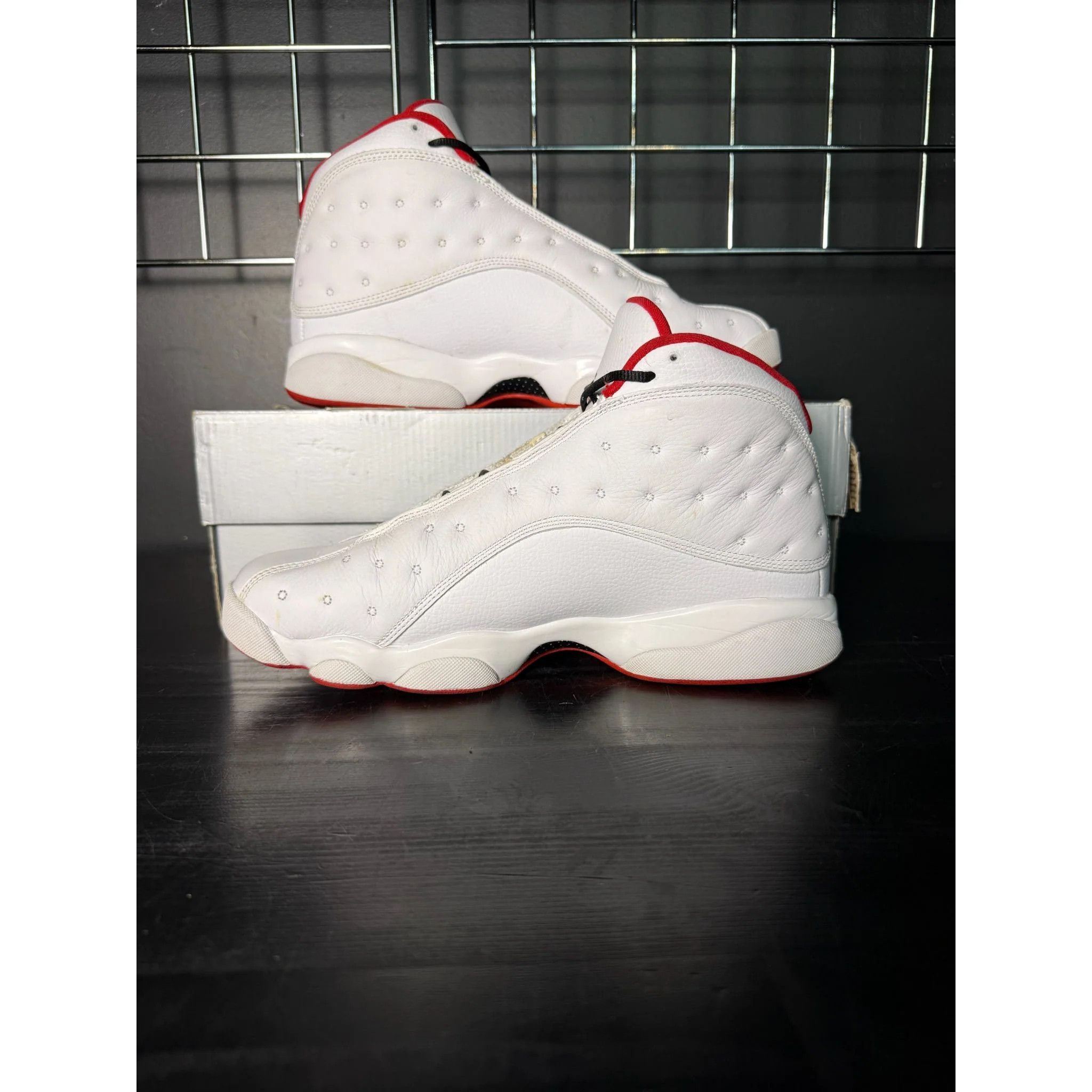 Jordan Brand Air Jordan 13 Retro "Alternate History of Flight" **PRE-OWNED** - Size 10 Size US 10 / EU 43 - 2 Thumbnail