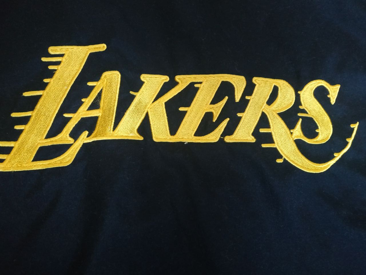 Reebok Vintage NBA Los Angeles Lakers Reebok Jacket Logo 90s Size US L / EU 52-54 / 3 - 4 Thumbnail