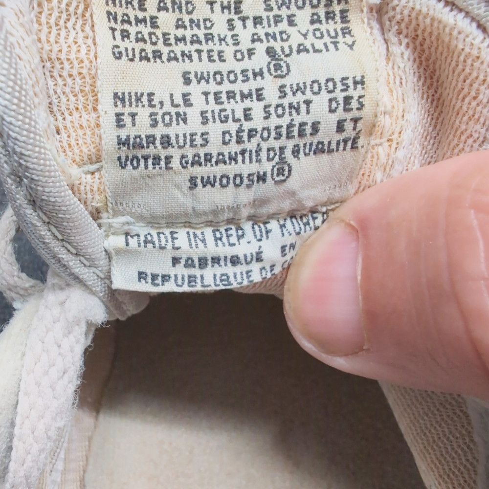 Nike 1980s Nike Sz 9 Gray White Waffle Running Shoes 9 870608 S Size US 9 / EU 42 - 8 Thumbnail