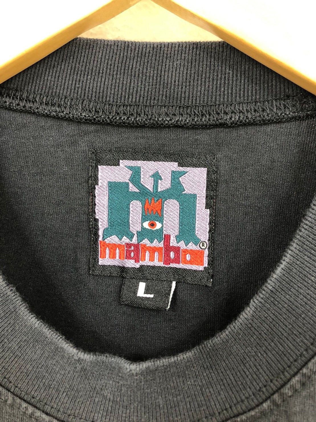 Mambo × Vintage Vintage 90's Mambo Australia 100% Australian Art Surf BN Size US L / EU 52-54 / 3 - 9 Thumbnail