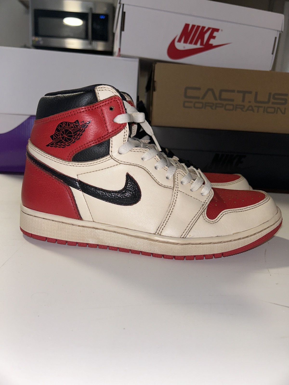 Jordan Brand Jordan 1 Vintage Custom Size US 9.5 / EU 42-43 - 3 Thumbnail