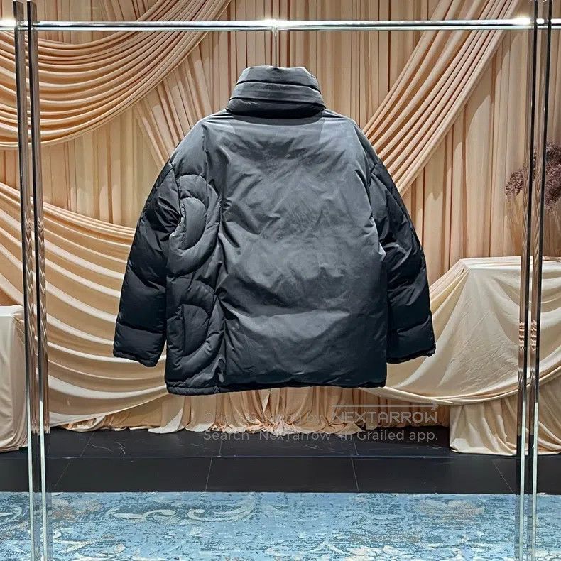 Valentino Valentino Black embossed hooded down jacket Size S / US 4 / IT 40 - 2 Thumbnail