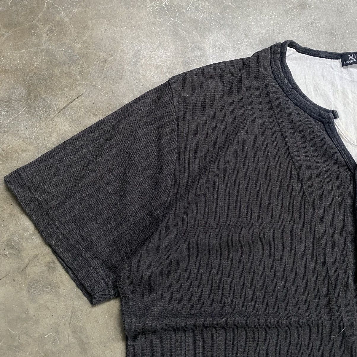 If Six Was Nine 2000s Miltex Vkei Style Double Layer Half Button T-Shirt Size US M / EU 48-50 / 2 - 3 Thumbnail