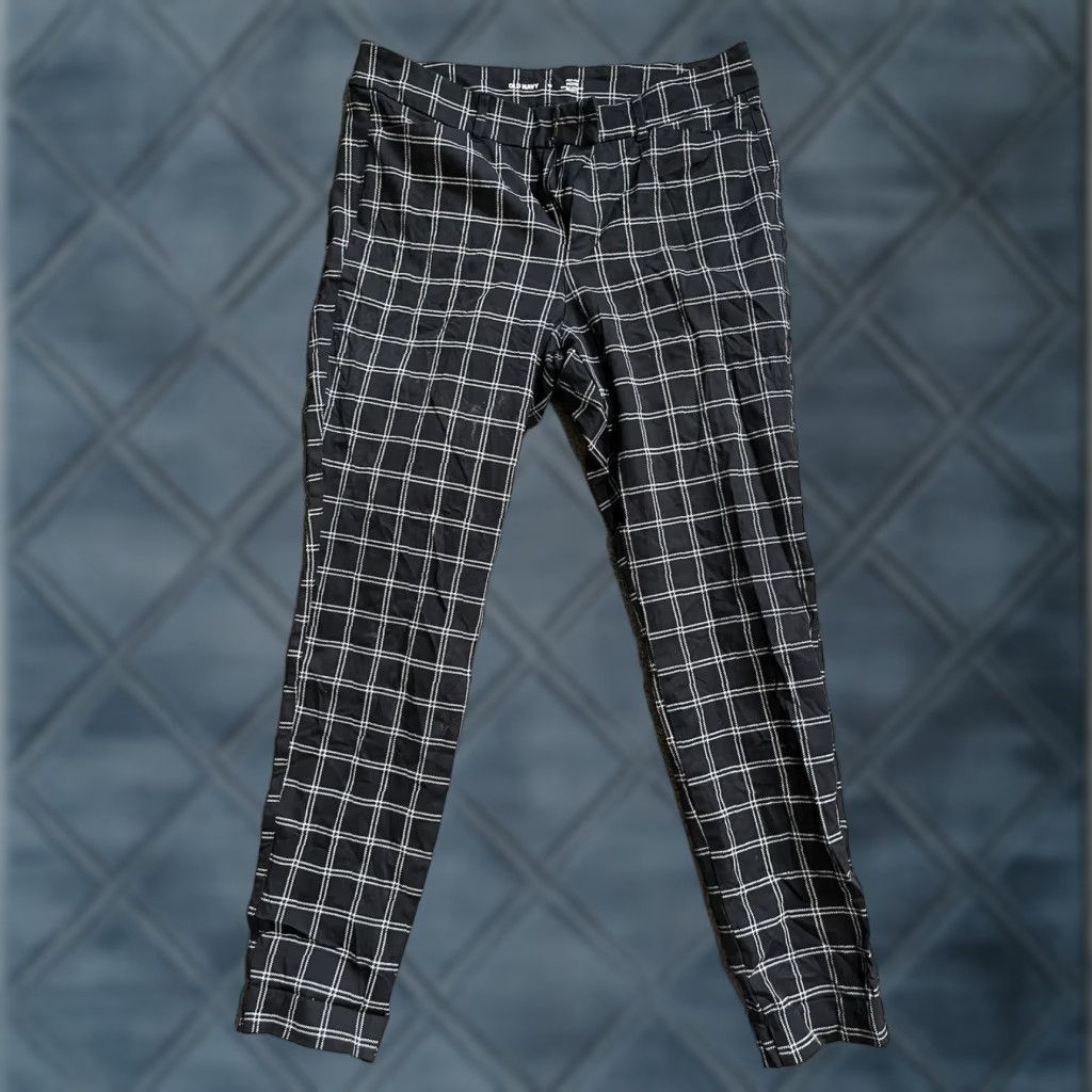 Old Navy Old Navy Skinny Pants Women's Size 12 Black Plaid High Rise Pockets Slim Crop Ankle Size 34" / US 12 / IT 48 - 1 Thumbnail