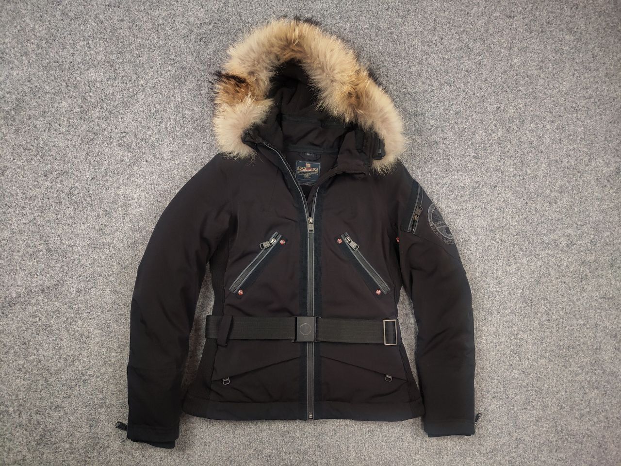 Napapijri Napapijri taped seams Expedition Seams Ski Winter Fur Jacket Size XS / US 0-2 / IT 36-38 - 2 Thumbnail