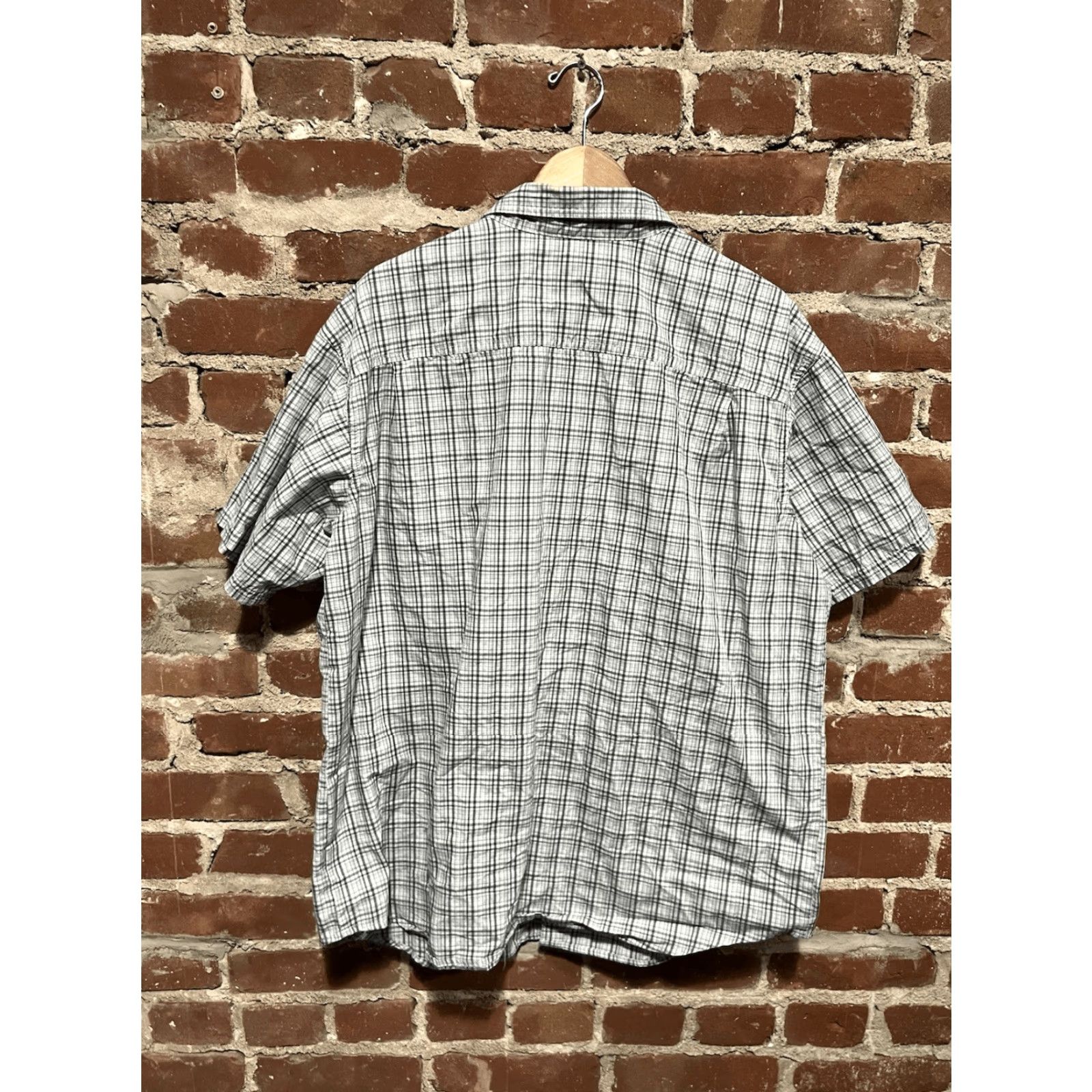 Vintage Columbia Mens Gray Short Sleeve Plaid Button-Up Shirt Outdoor 2XL Shirt Men Gray Outdoor 90s? Size US XXL / EU 58 / 5 - 2 Thumbnail