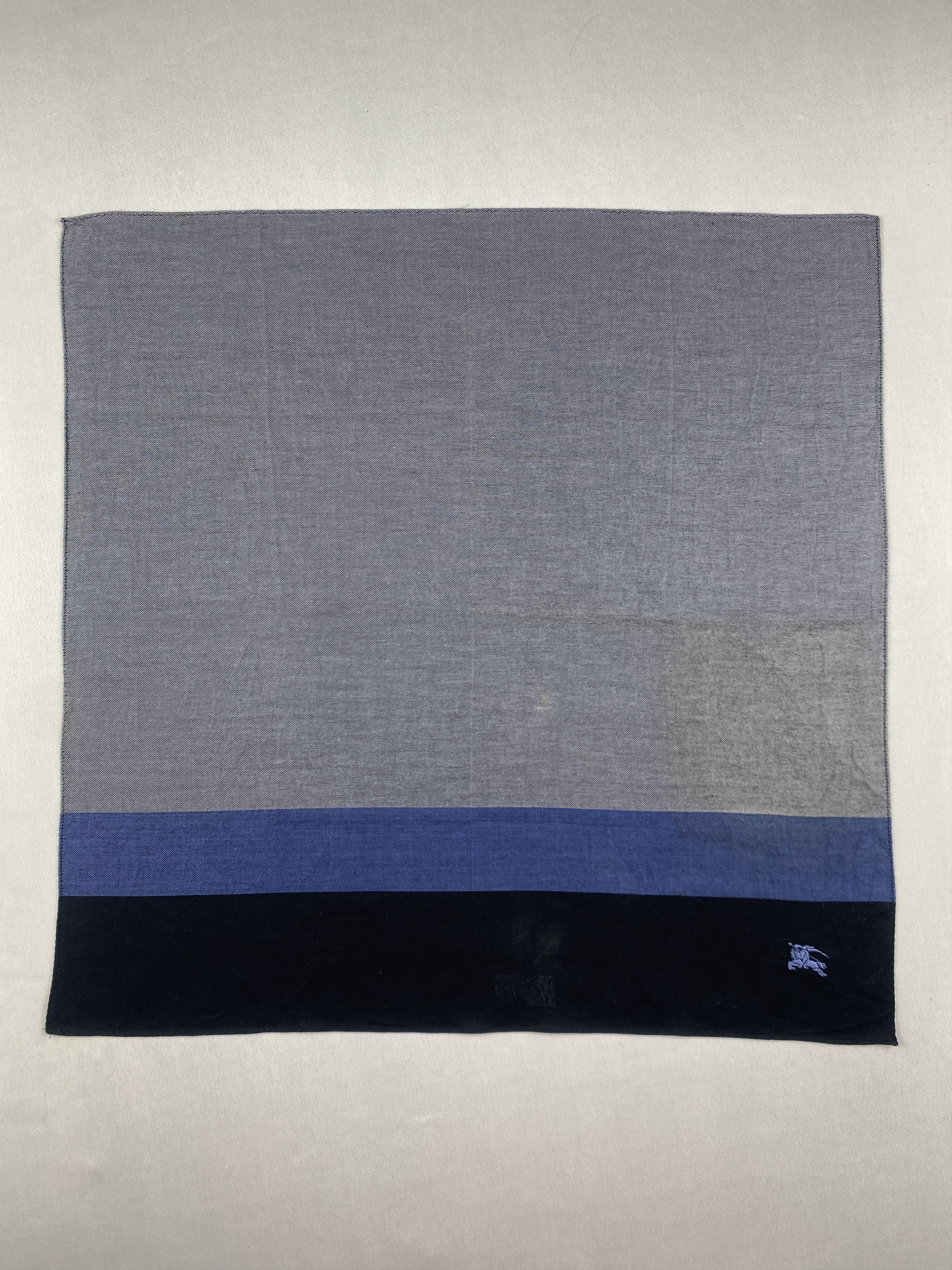 Burberry Vintage Burberry Handkerchief Pocket Square Bandana HM0016 Size ONE SIZE - 1 Thumbnail