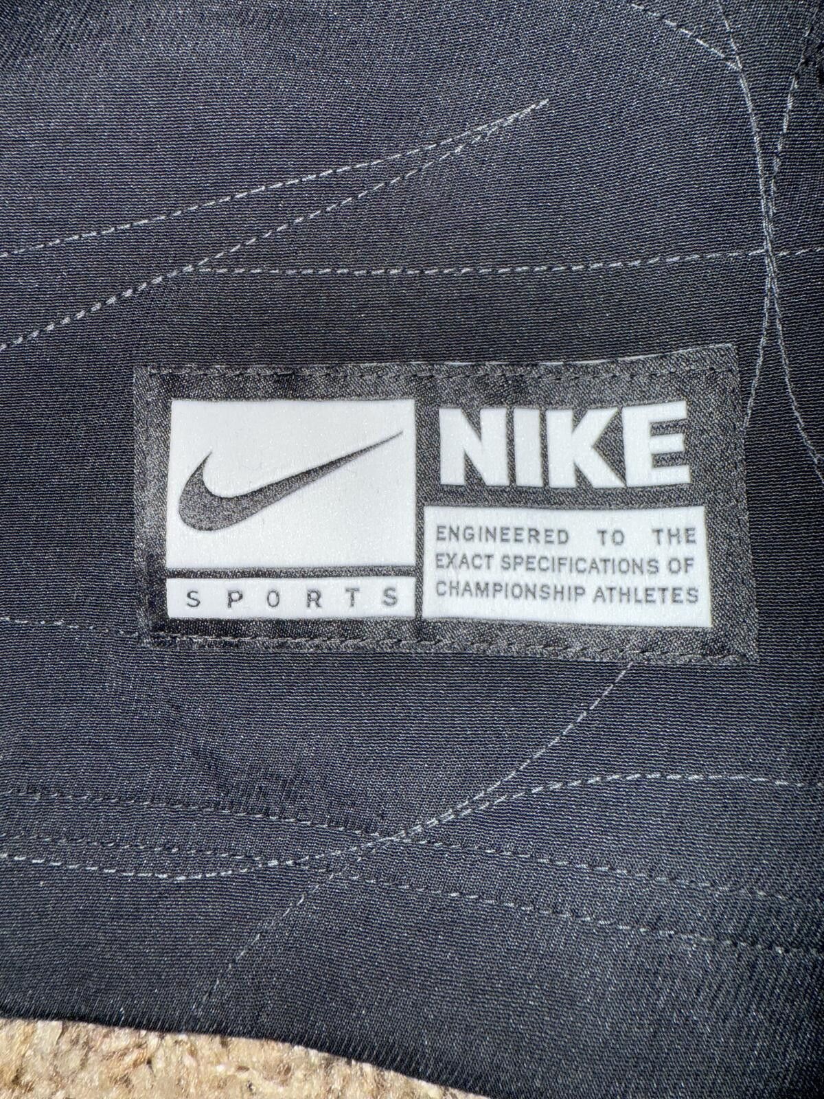 Nike Nike Men's Woven Short-sleeve Basketball Top Sample Size US M / EU 48-50 / 2 - 3 Thumbnail