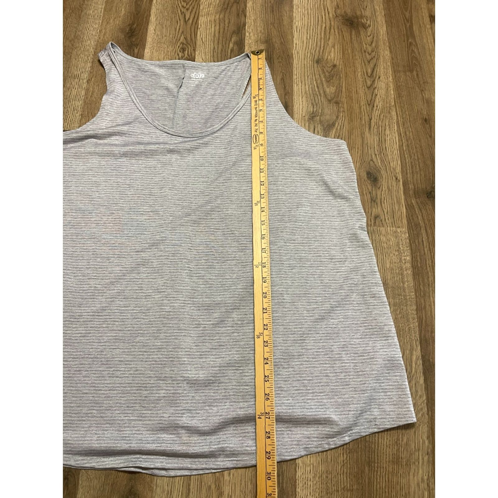 Vintage **Women's Plus 3X Gray Maurices in Motion Tank Top Sleeveless** User: **Maurices in Motion Women's Plus Size 3X Gray Tank Top Sleeveless** Size XXL / US 16-18 / IT 52-54 - 7 Thumbnail