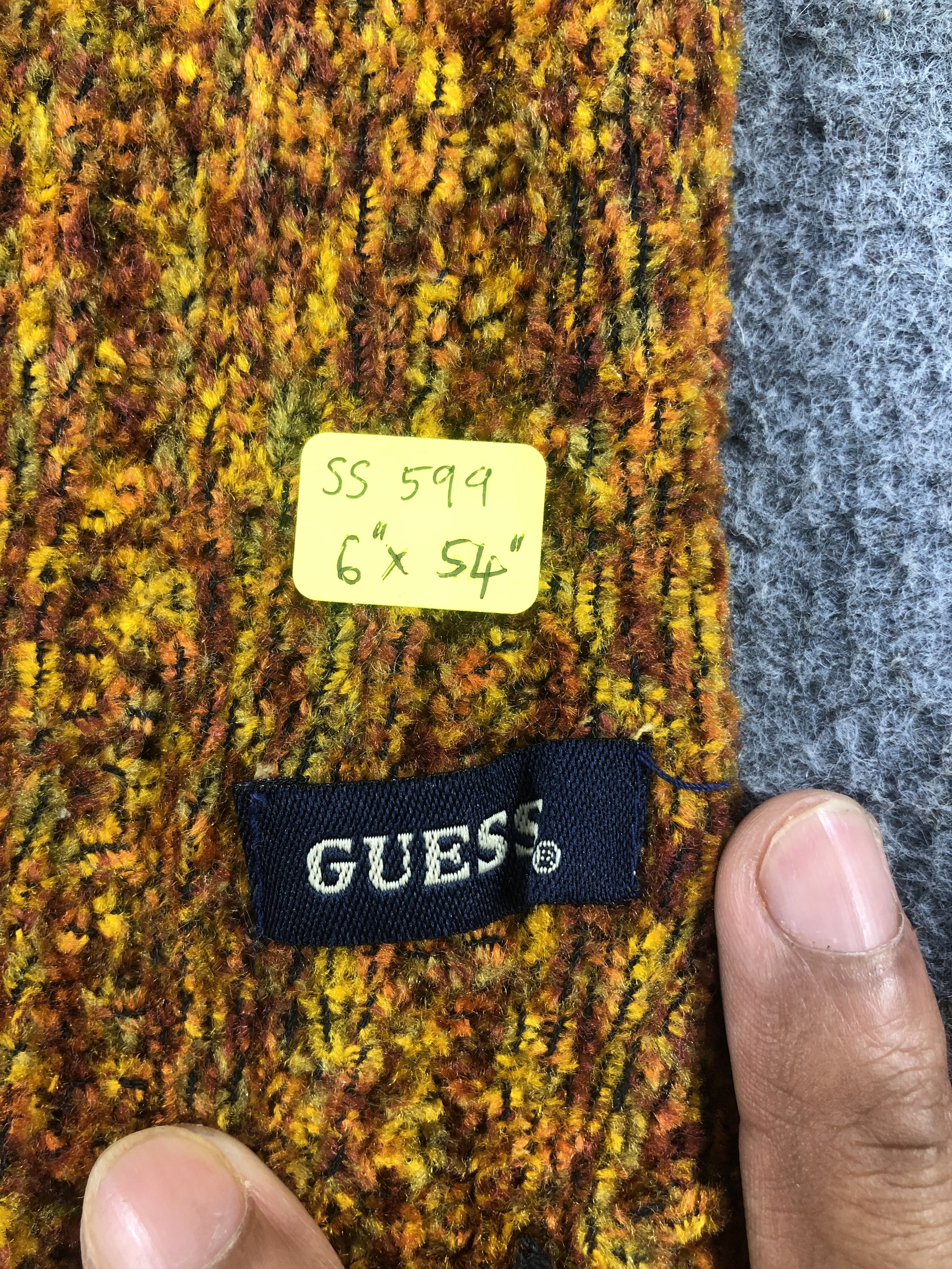 Guess Guess Scarf / Muffler / Neckwear Size ONE SIZE - 3 Thumbnail