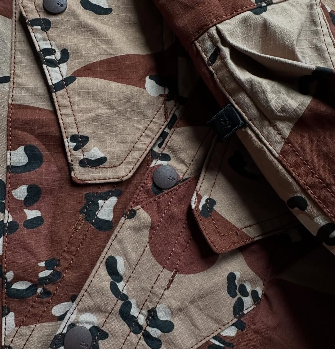 Japanese Brand Daiwa Pier39 Tech Reversible Paramarine Jacket Camo/Brown Size US L / EU 52-54 / 3 - 4 Thumbnail