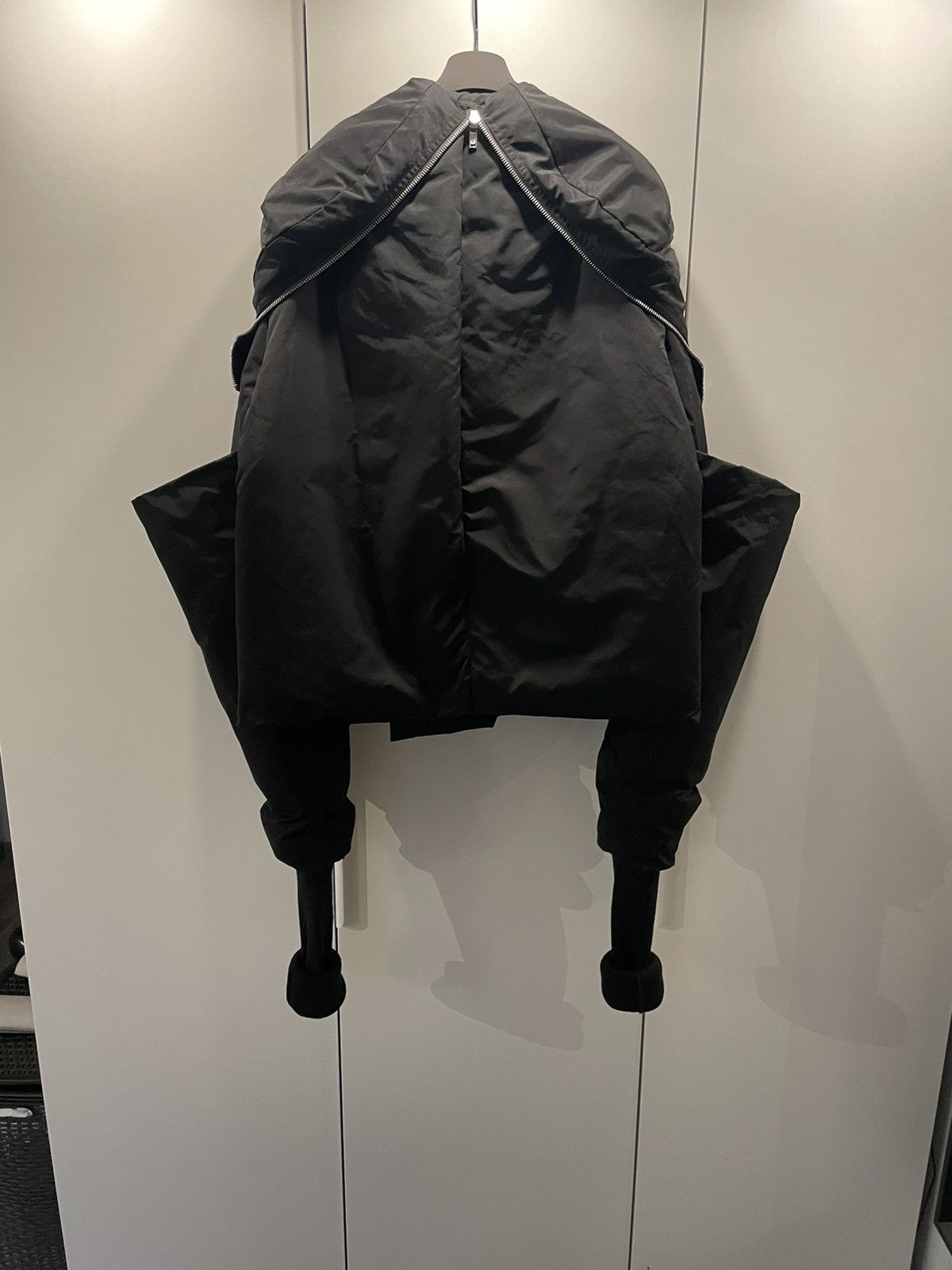 Rick Owens Hooded Gauntlet Bomber Jacket (RARE) Size US M / EU 48-50 / 2 - 2 Thumbnail