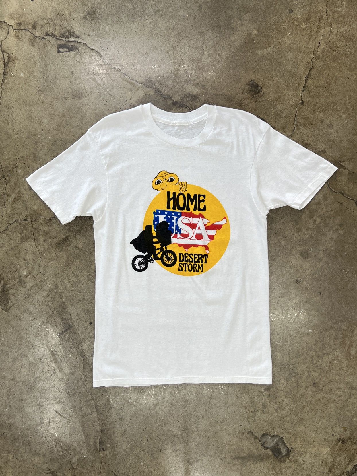 Vintage Vintage ET Come Home Desert Storm Military USA Tee Medium Size US M / EU 48-50 / 2 - 2 Thumbnail