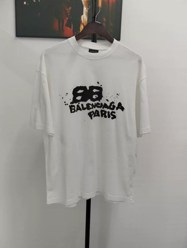 Balenciaga Balenciaga T-shirt Size US S / EU 44-46 / 1 - 1 Thumbnail