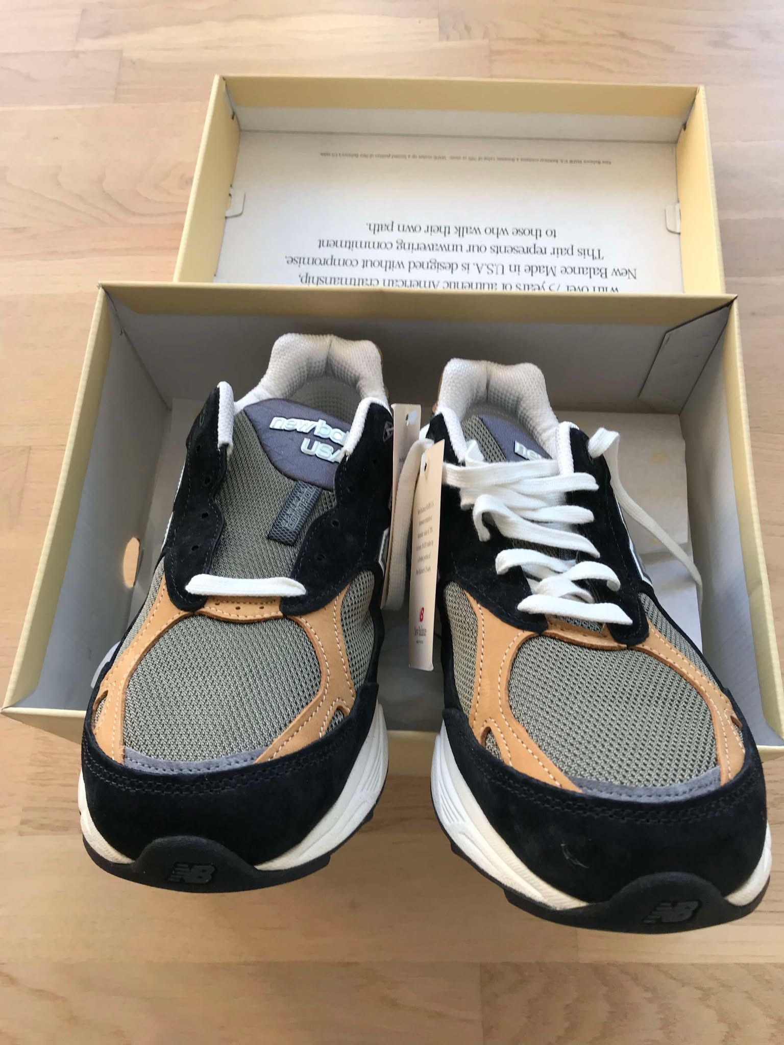 New Balance New Balance M990BB3 Size US 12 / EU 45 - 4 Thumbnail