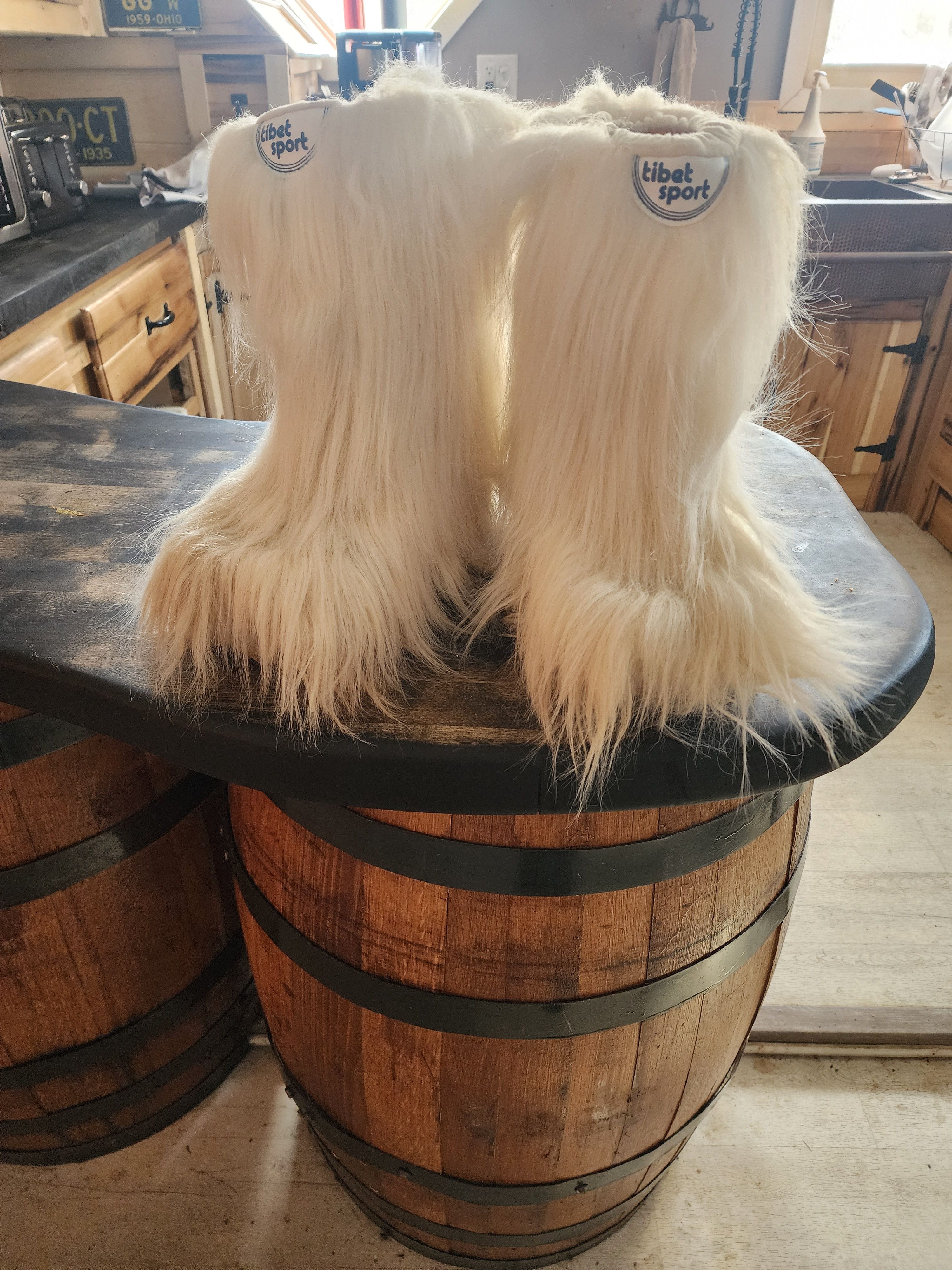 Vintage Tibet Sport Fur Boots