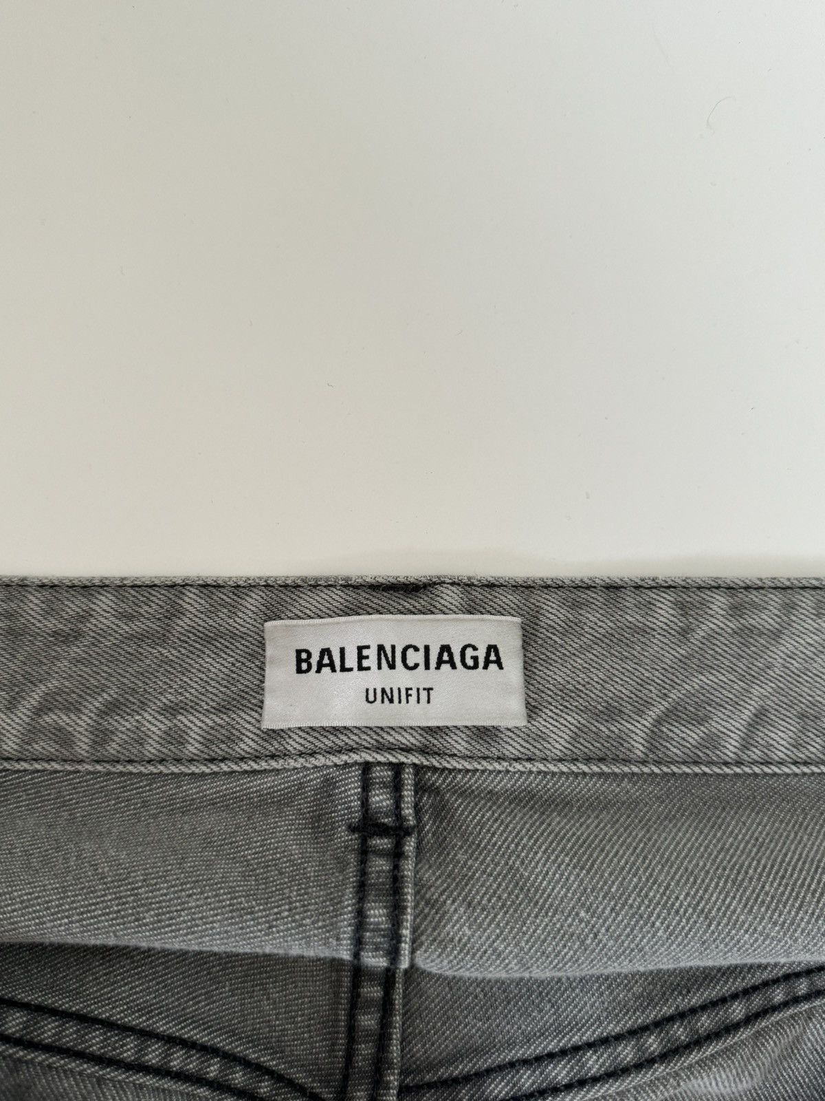 Balenciaga Balenciaga Grey Denim Skater Shorts Size US 36 / EU 52 - 4 Thumbnail