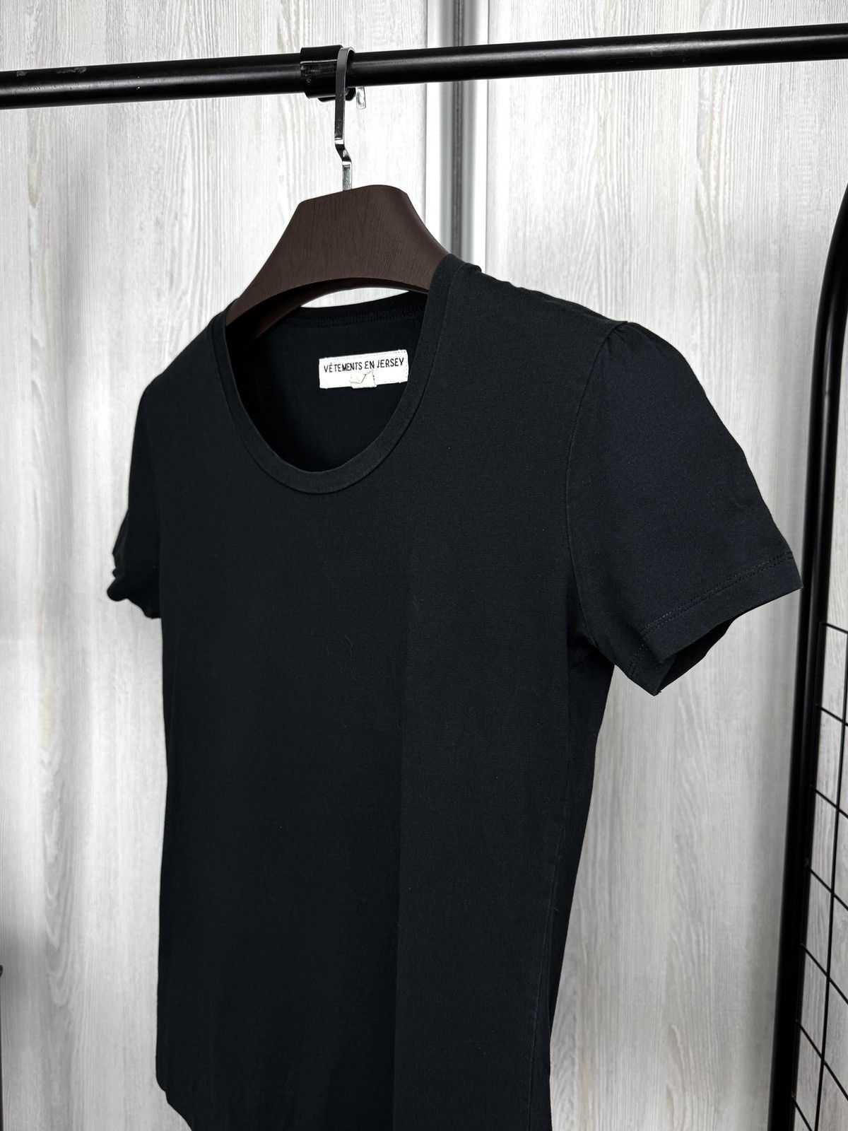 Vetements De Sport By Wim Neels vetements en jersey Wim Neels black tee shirt size 38 Size S / US 4 / IT 40 - 4 Thumbnail