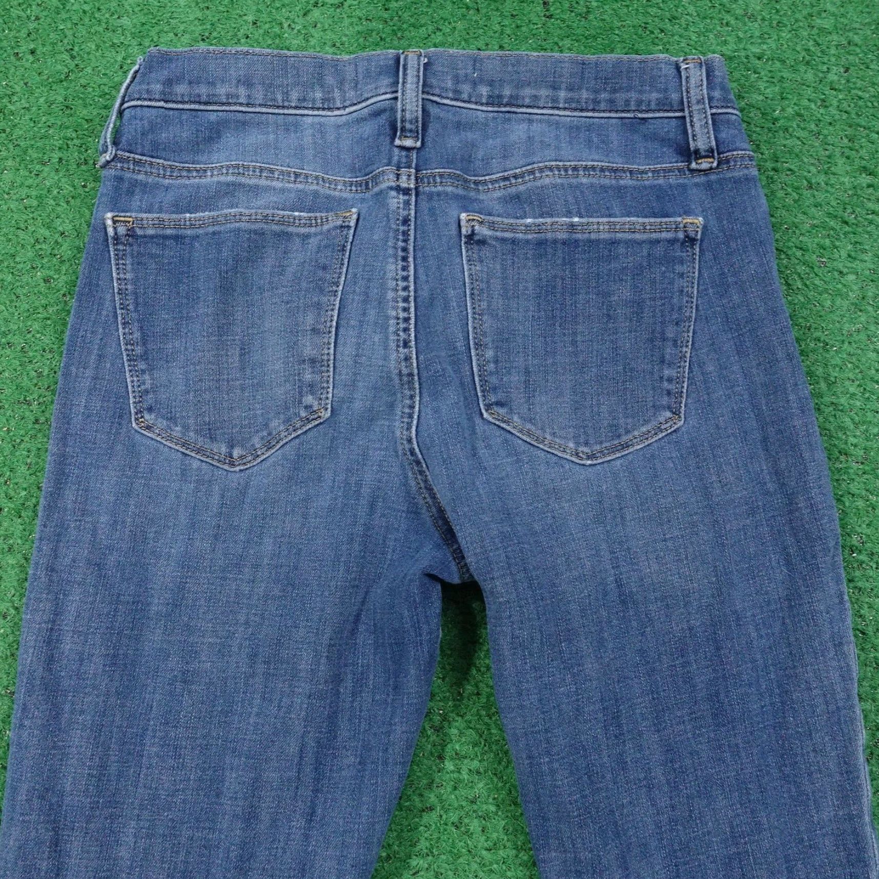 Gap VINTAGE GAP 1969 True Skinny Jeans Womens 26 Blue Mid Rise Distressed Stretch Denim Size 26" / US 2 / IT 38 - 6 Thumbnail