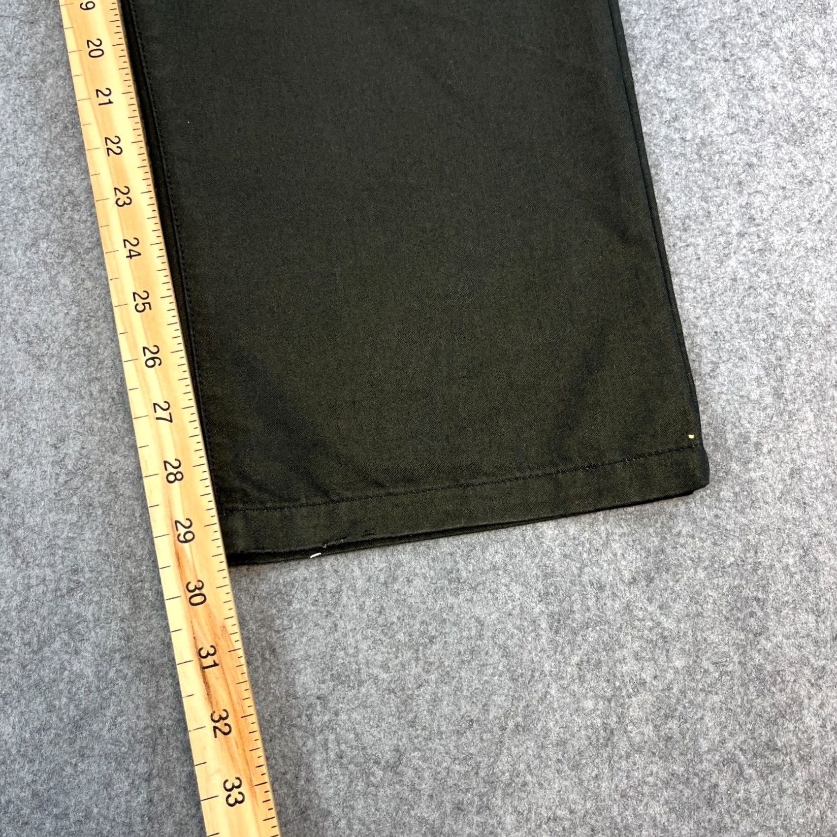Hugo Boss HUGO BOSS Jeans Relaxed Straight 32 30 Dark Green Denim VTG Men's Jeans 5-Pocket Design Regular Waist 32in Inside Leg 30in"} Size US 32 / EU 48 - 4 Thumbnail