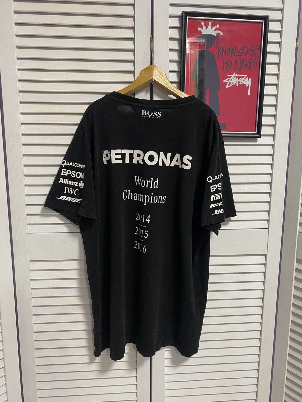 Hugo Boss × Mercedes-Benz T Shirt Tee Hugo Boss x Mercedes Benz x Petronas Size US XL / EU 56 / 4 - 4 Thumbnail