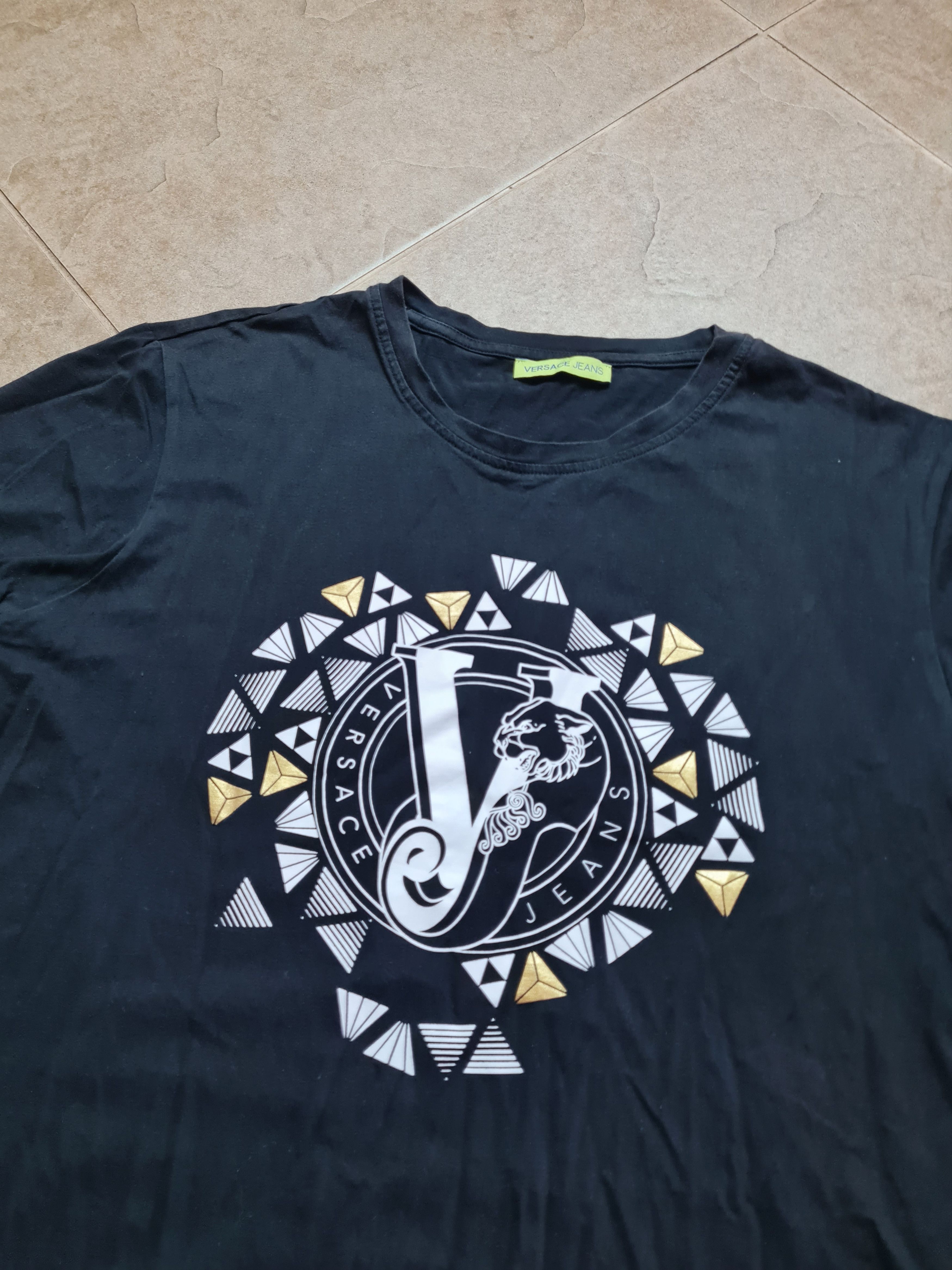 Versace Womens T-shirts Versace Jeans black Big Logo Shirt Size M Size M / US 6-8 / IT 42-44 - 2 Thumbnail