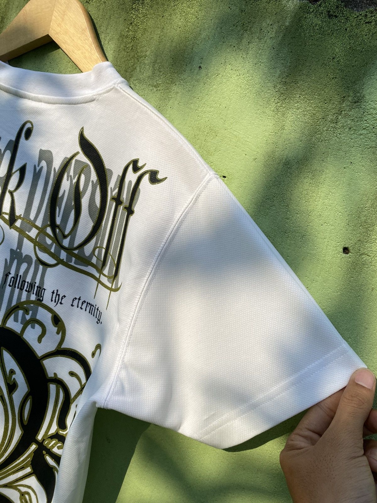 Japanese Brand Break Off Ornamental Gothic Typography Graphic T-Shirt White Size US M / EU 48-50 / 2 - 12 Thumbnail