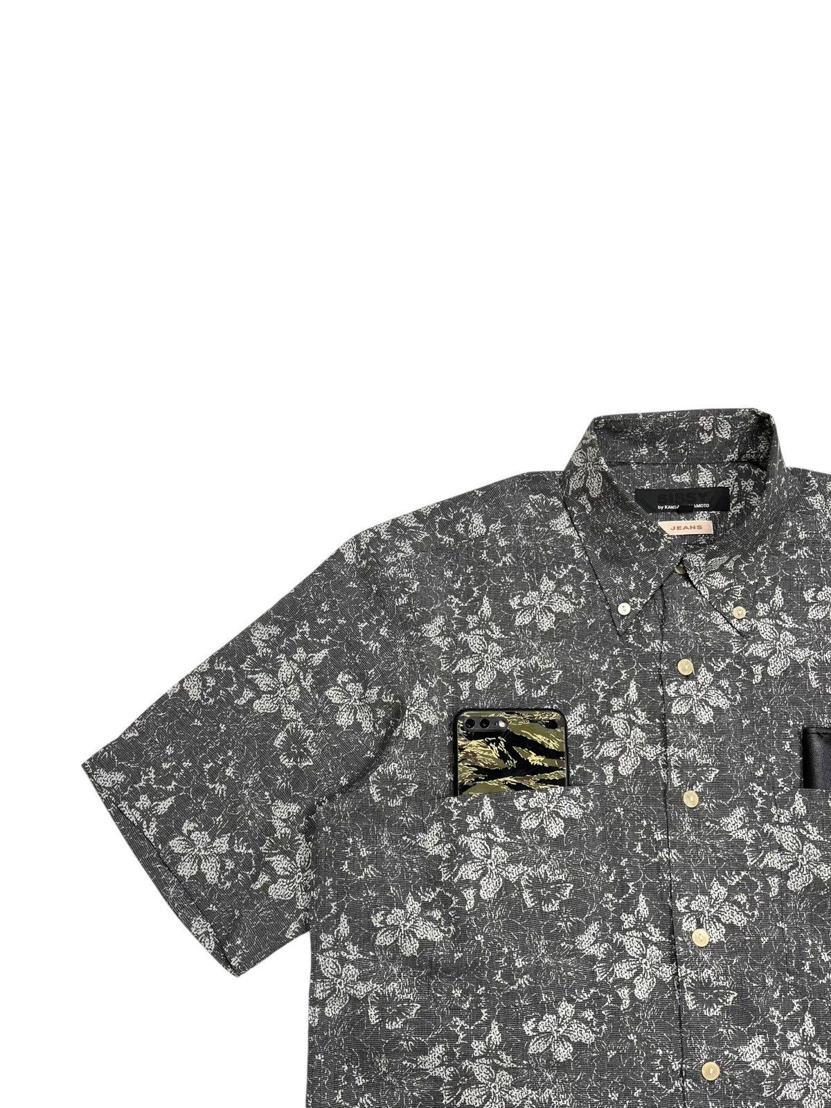 Kansai Yamamoto Sissy By Kansai Yamamoto Button Up Shirt Double Pocket Size US M / EU 48-50 / 2 - 3 Thumbnail