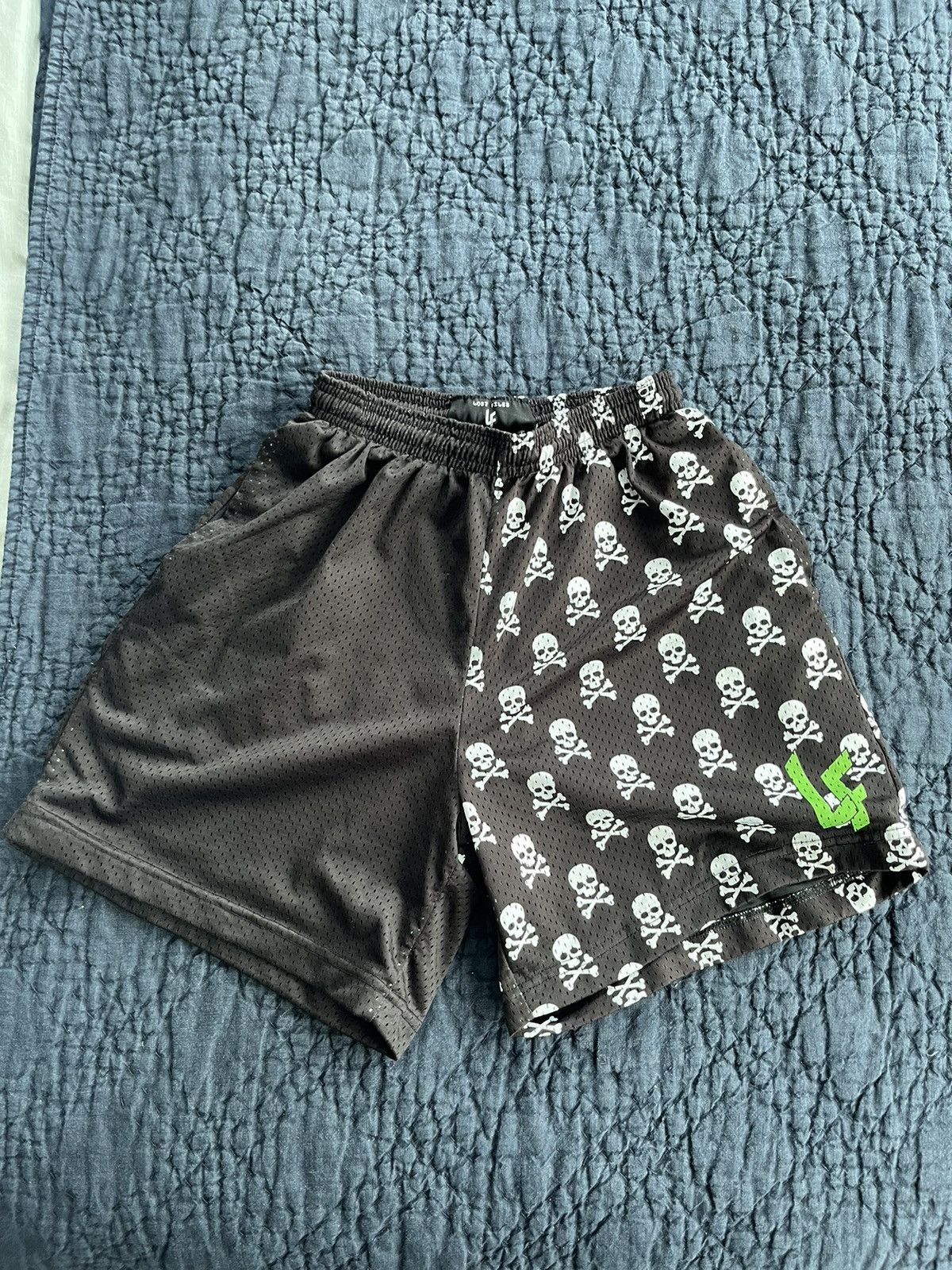 Designer × Lost Enterprises [Medium] Lost Files Half Skull Print Shorts Size US 32 / EU 48 - 1 Thumbnail