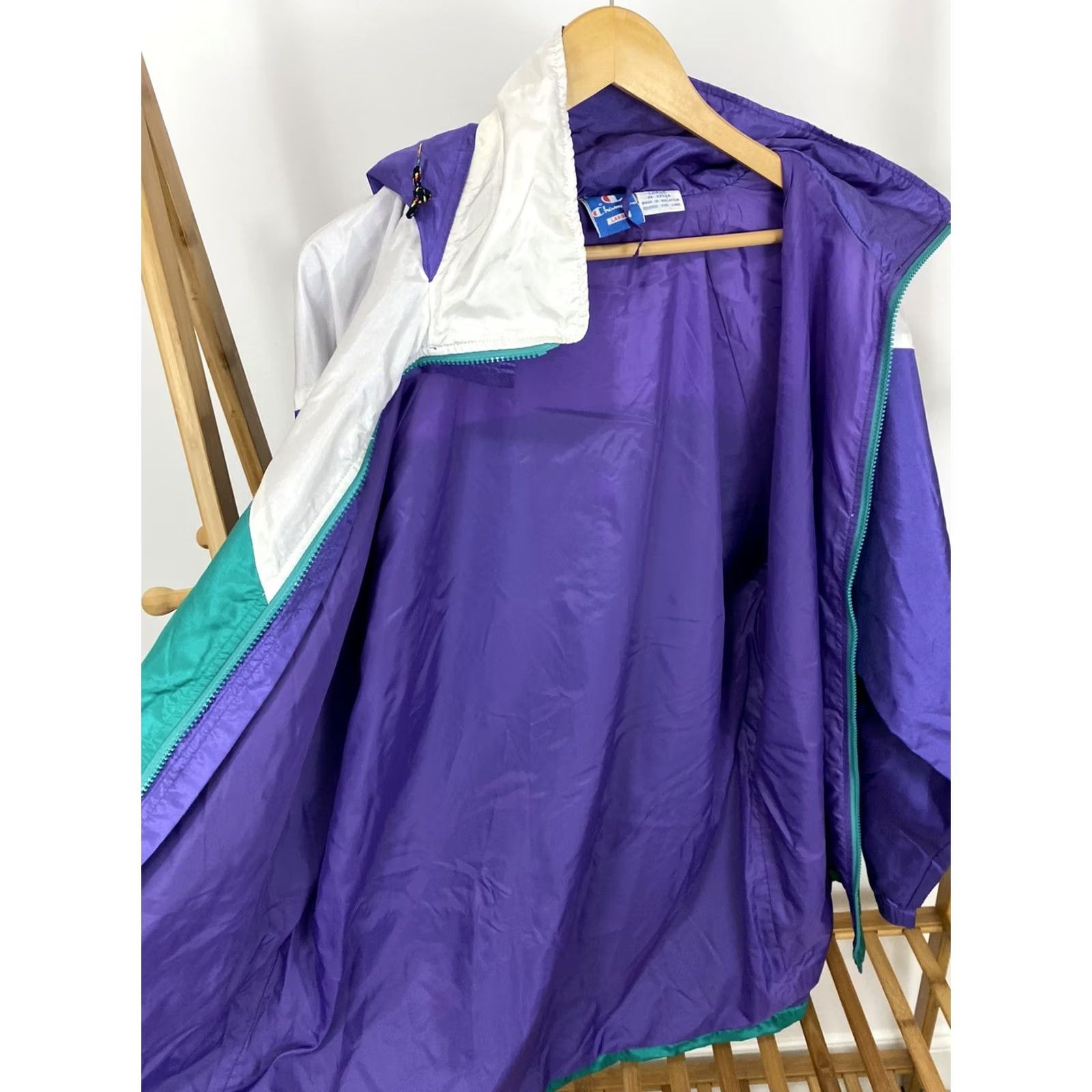 Champion VTG Champion 90s Windbreaker Jacket Hooded Long Nylon Men L Teal White Purple Bold Full Zip Era 90s Mens Jacket Size US L / EU 52-54 / 3 - 4 Thumbnail