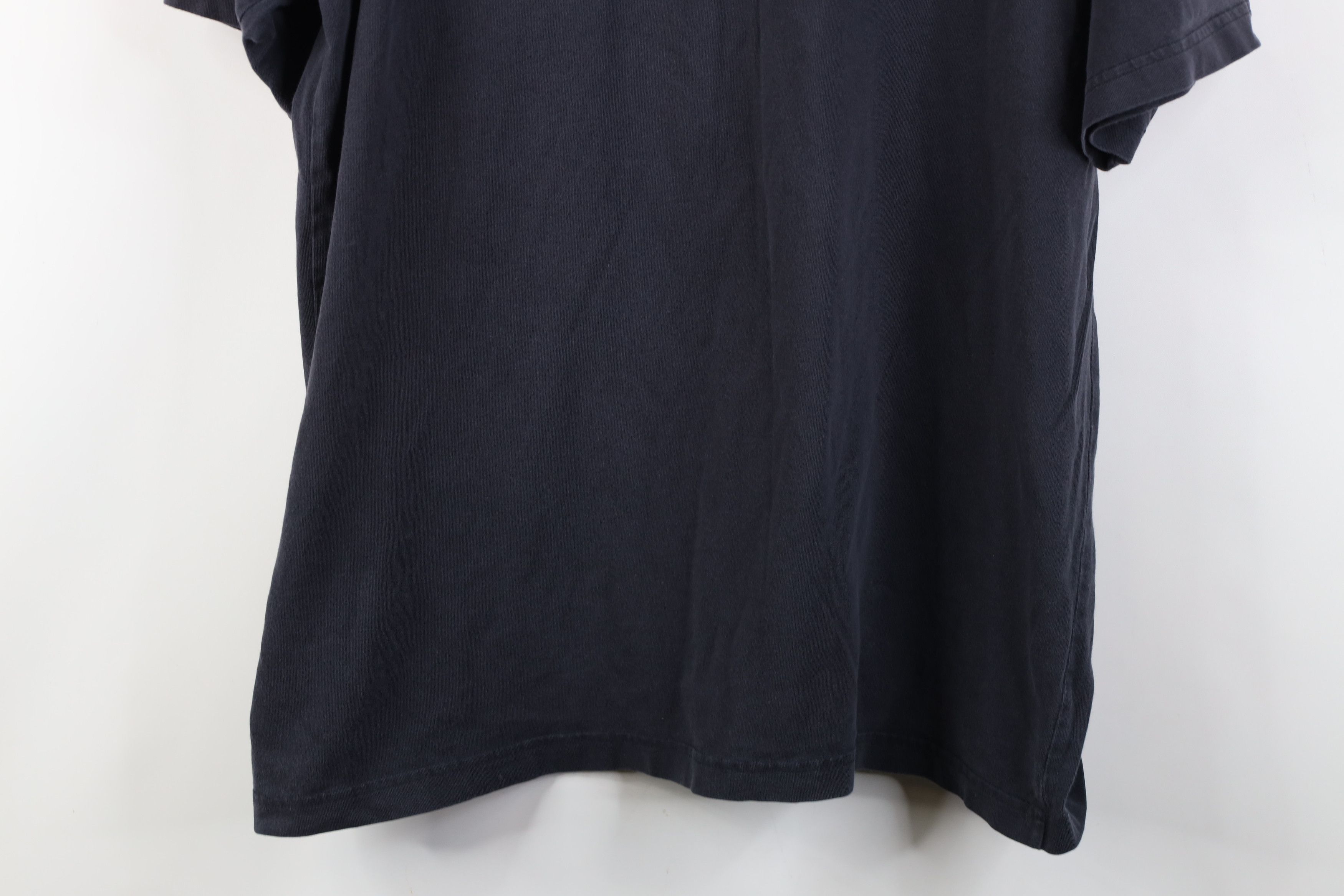 Vintage Vintage Indian Motorcycles Shield Crest T-Shirt Black Size US XL / EU 56 / 4 - 15 Thumbnail