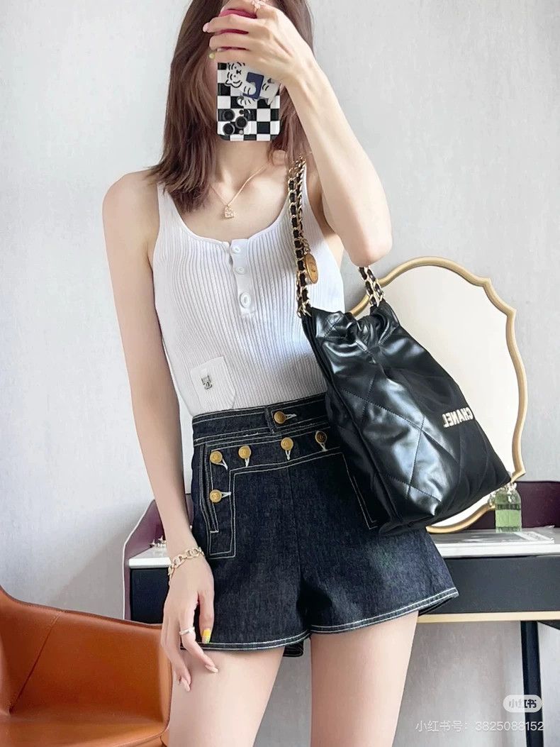 Chanel Chanel White knitted suspender vest Size XS / US 0-2 / IT 36-38 - 9 Thumbnail
