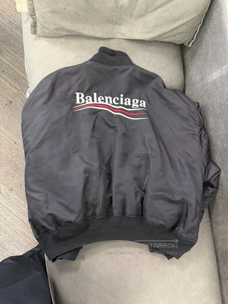 Balenciaga Balenciaga Letter Logo Printed Single-breasted Loose Fit J Size US XS / EU 42 / 0 - 2 Thumbnail