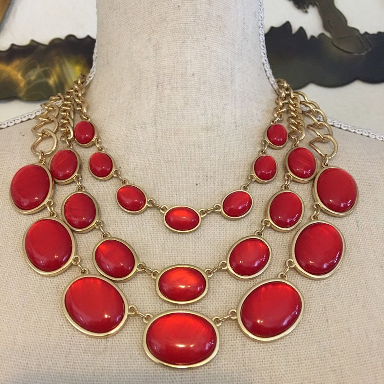 Jewelry Candy apple red cabochon tiered necklace Size ONE SIZE - 1 Thumbnail