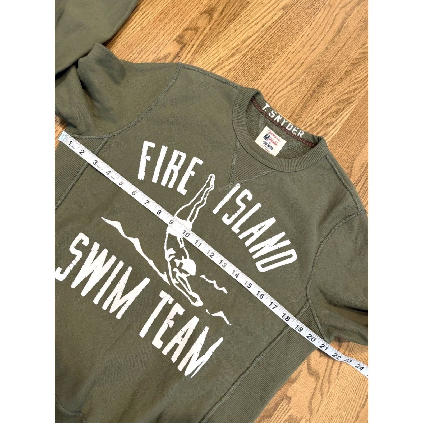 Todd Snyder Todd Snyder Sweatshirt Men’s Small Green Graphic Print Crewneck Pullover Long Sleeve Fleece Cotton Size US S / EU 44-46 / 1 - 6 Thumbnail