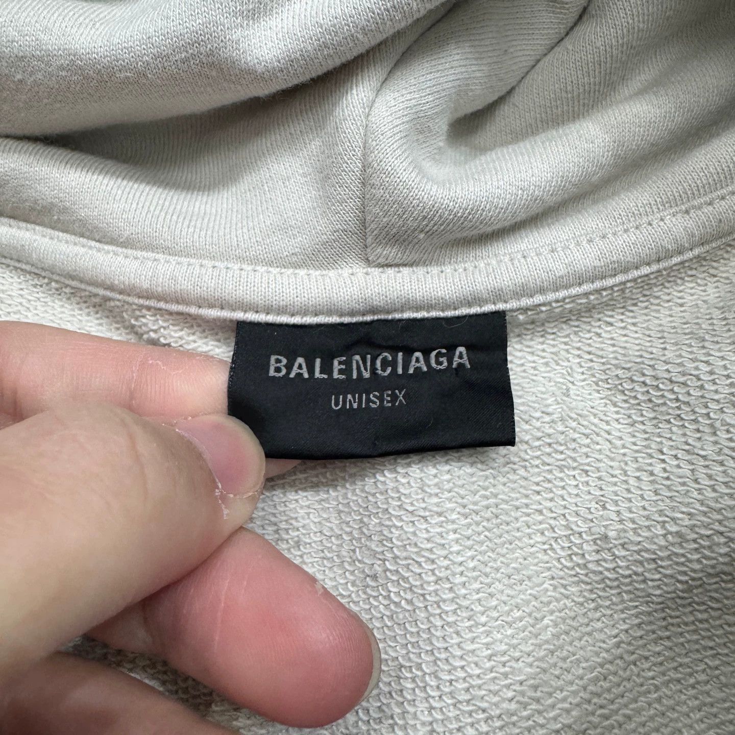 Balenciaga Balenciaga 3xl embroidered hoodie 2 98 New Size US M / EU 48-50 / 2 - 2 Thumbnail