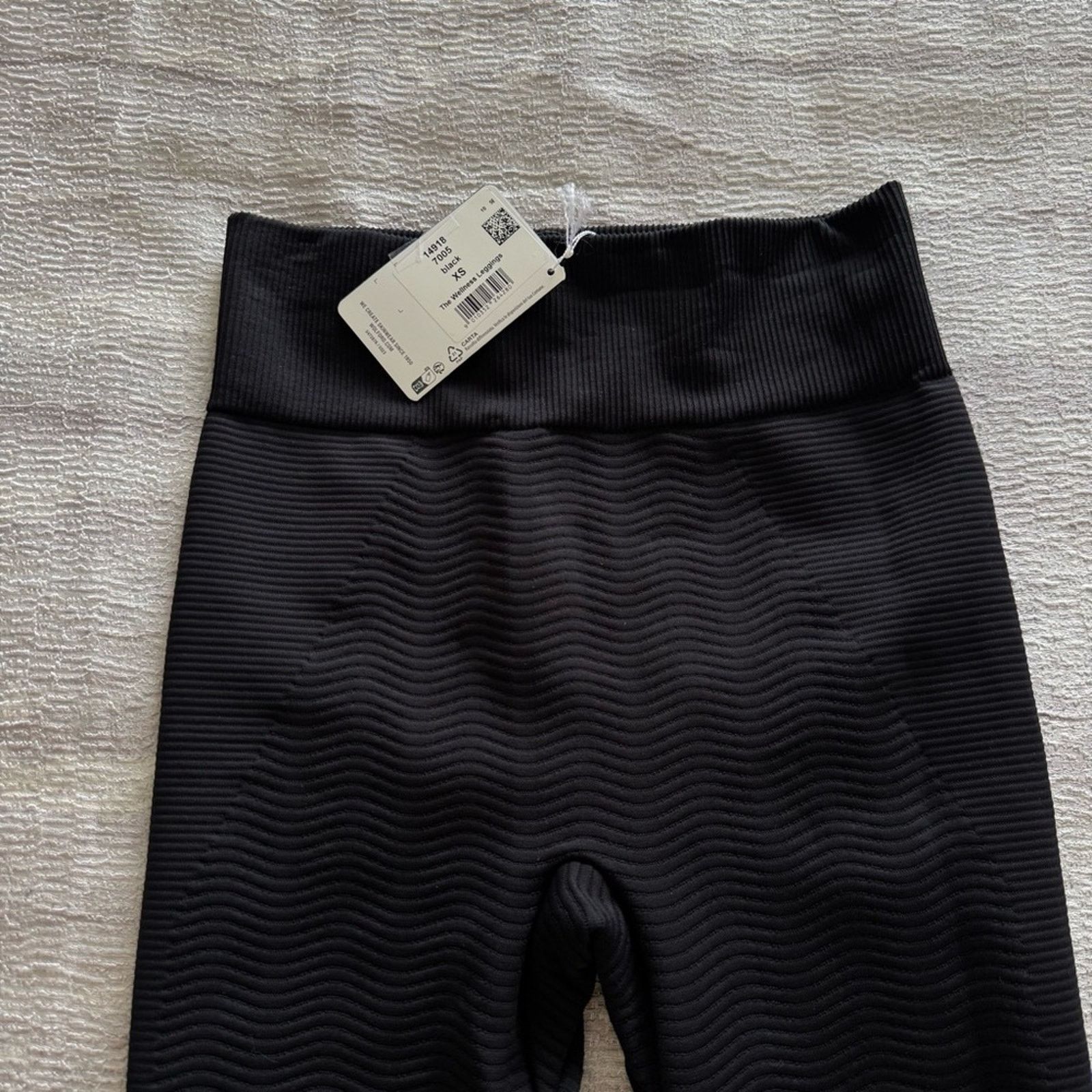Wolford NWT! Wolford High Waisted Leggings, The Wellness Leggings XS Size 25" / US 0 / IT 36 - 9 Thumbnail