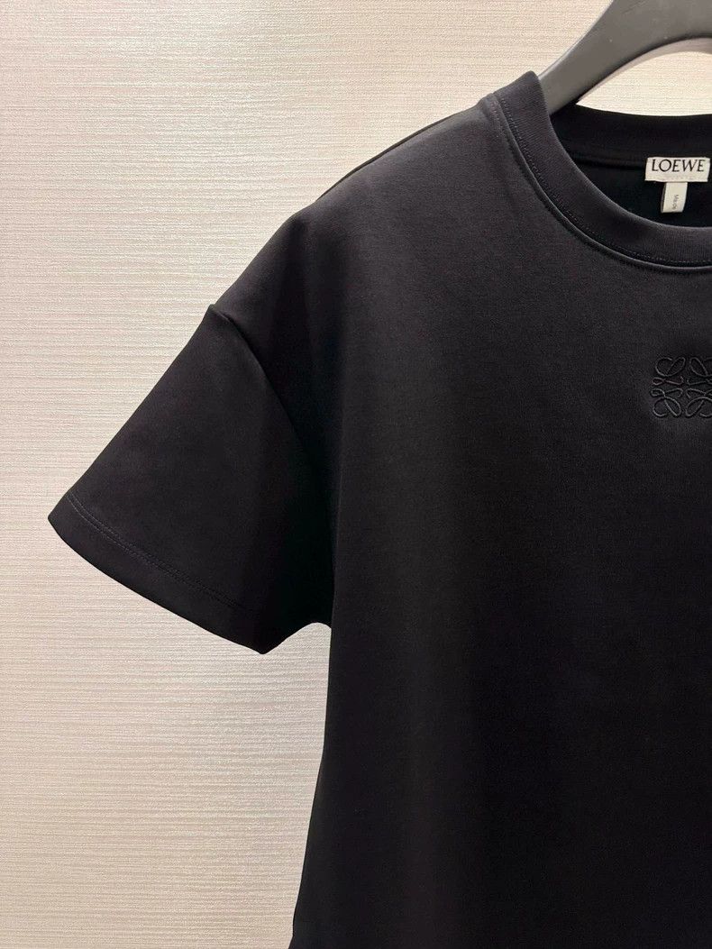 Loewe LOEWE Embroidered logo slanted side slit short sleeve T-sh Size M / US 6-8 / IT 42-44 - 5 Thumbnail
